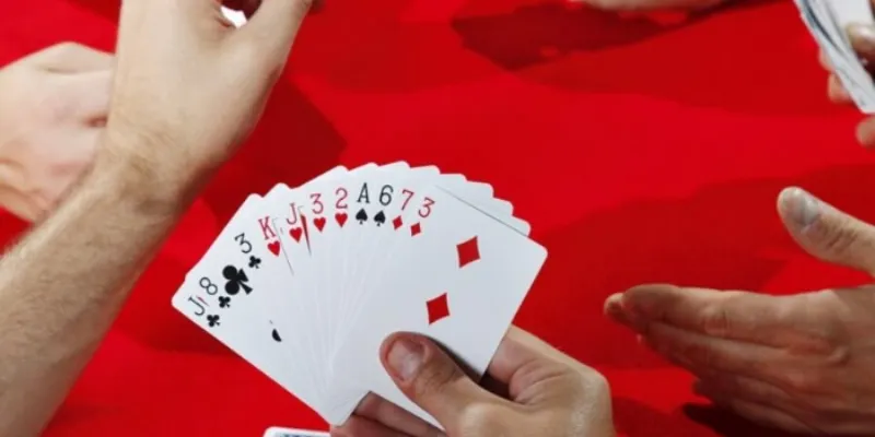 Khám phá mẹo xếp bài tiến lên giúp bạn đánh bại mọi đối thủ 3 Mẹo xếp bài tiến lên dễ dàng giành chiến thắng