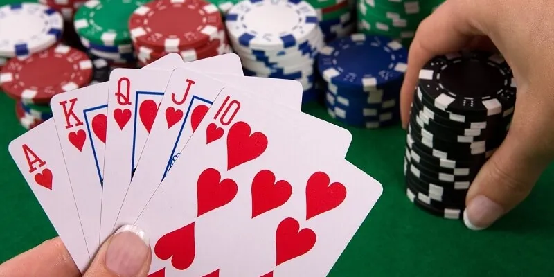 Cách xếp bài theo luật trong Mậu Binh ra sao?